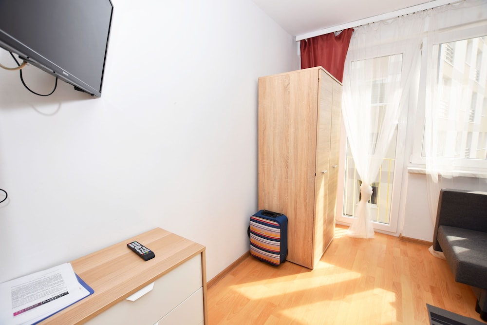 Studio (Stu8 Kazimierza Wielkiego 85)