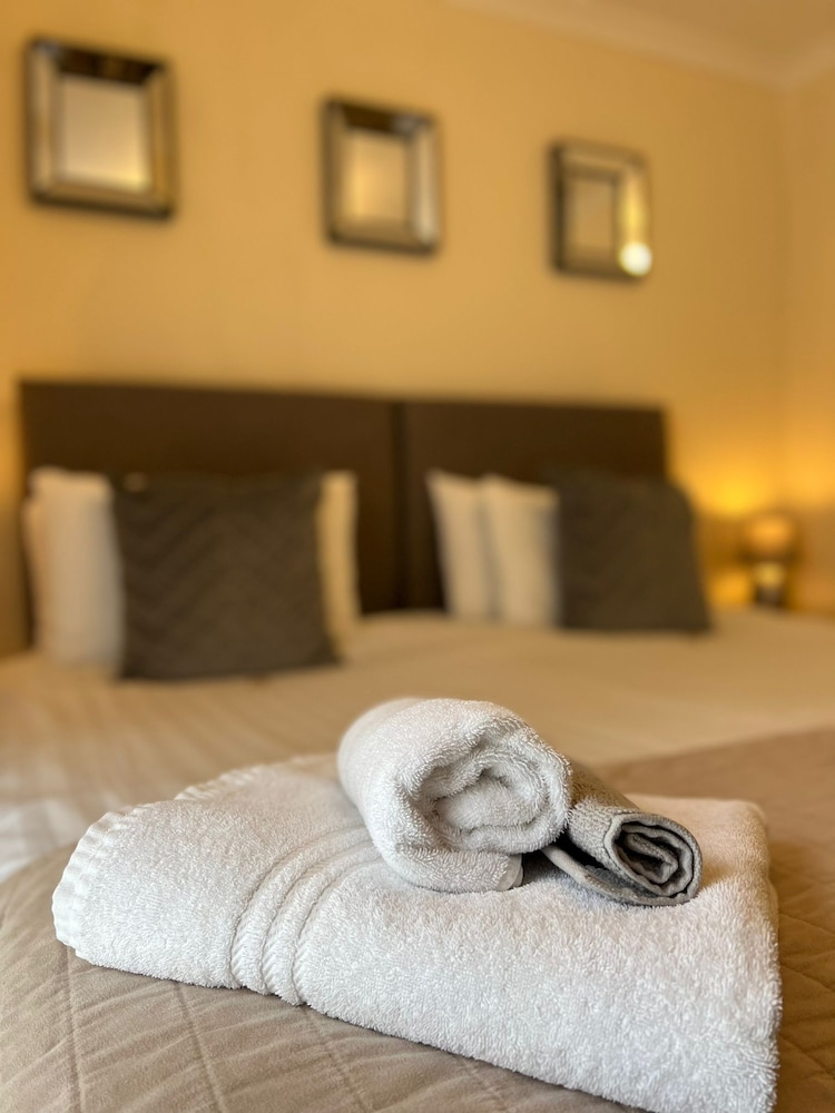 Suite, Ensuite (3) photo 3