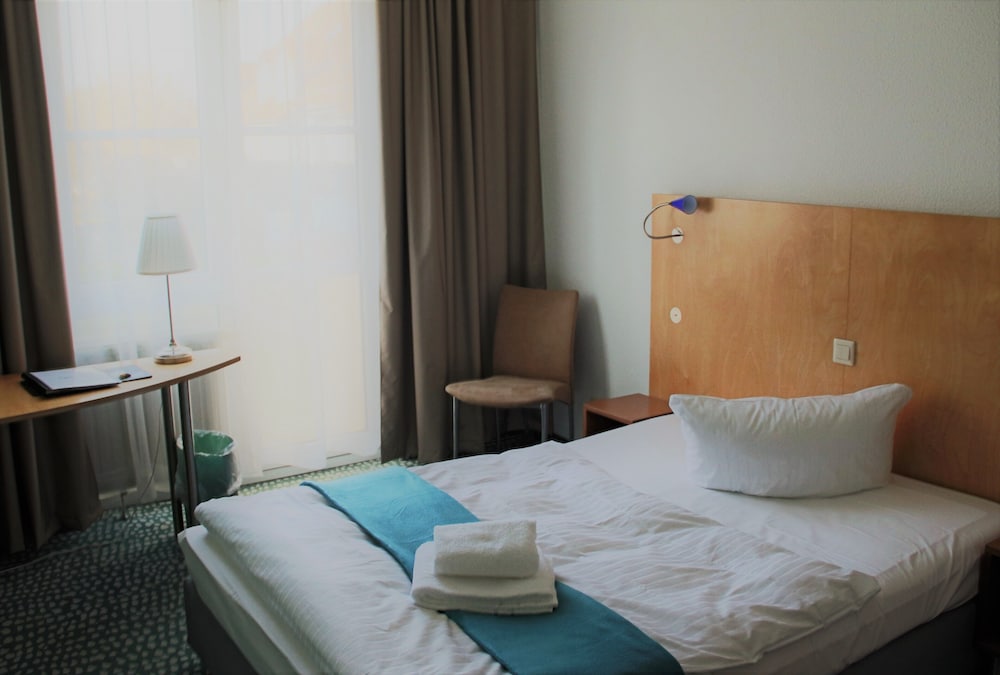 Classic Single Room