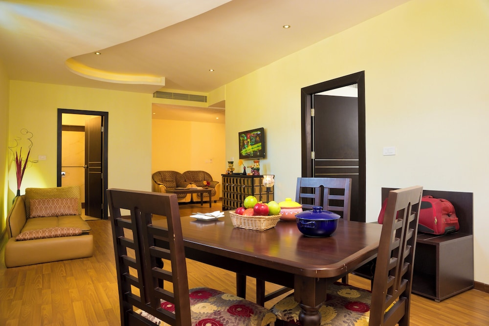 Poppys Deluxe Suite photo 1