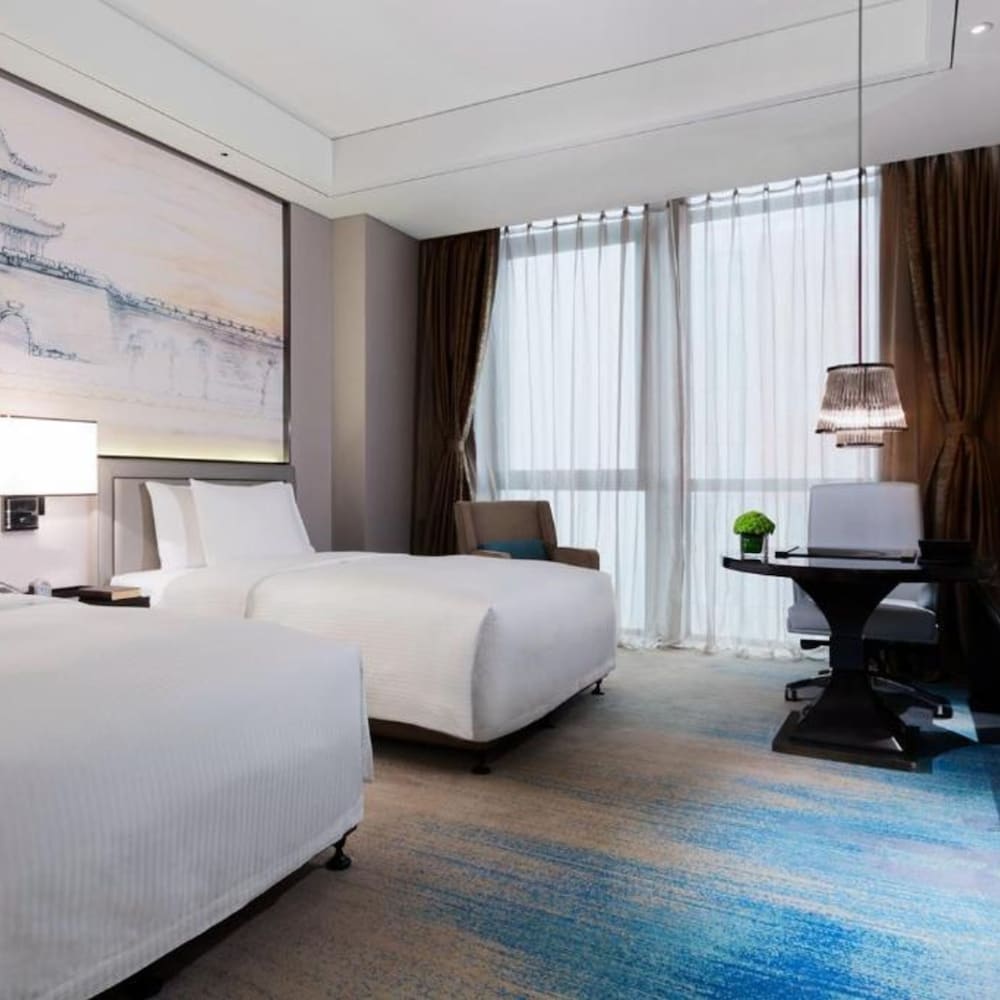 Grand Twin Room photo 3
