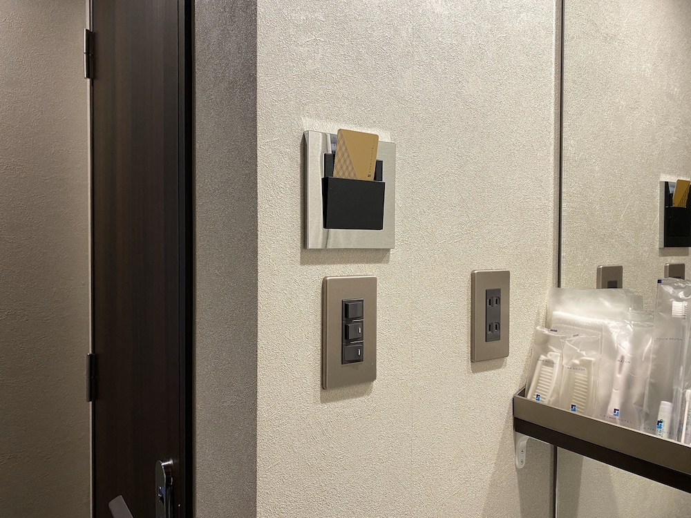 Standard Twin Room, Private Bathroom - Photo 5