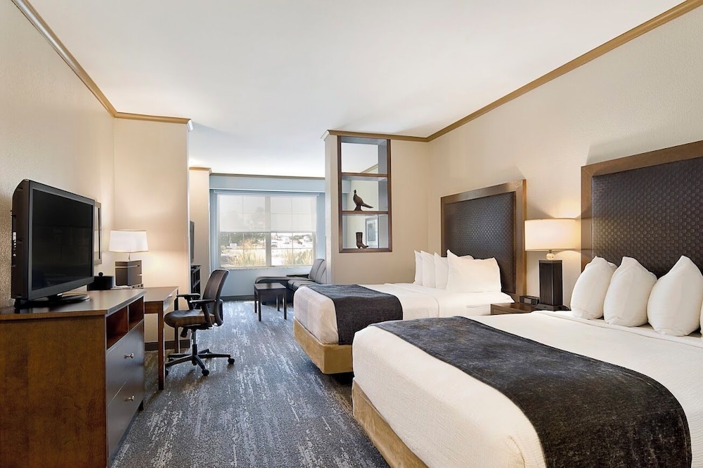 Junior Suite, 2 Queen Beds