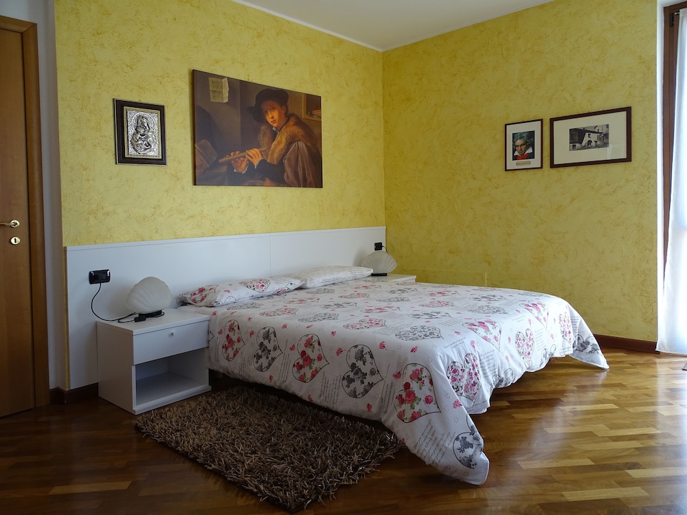 Panoramic Double Room, Terrace, Lakeside photo 1