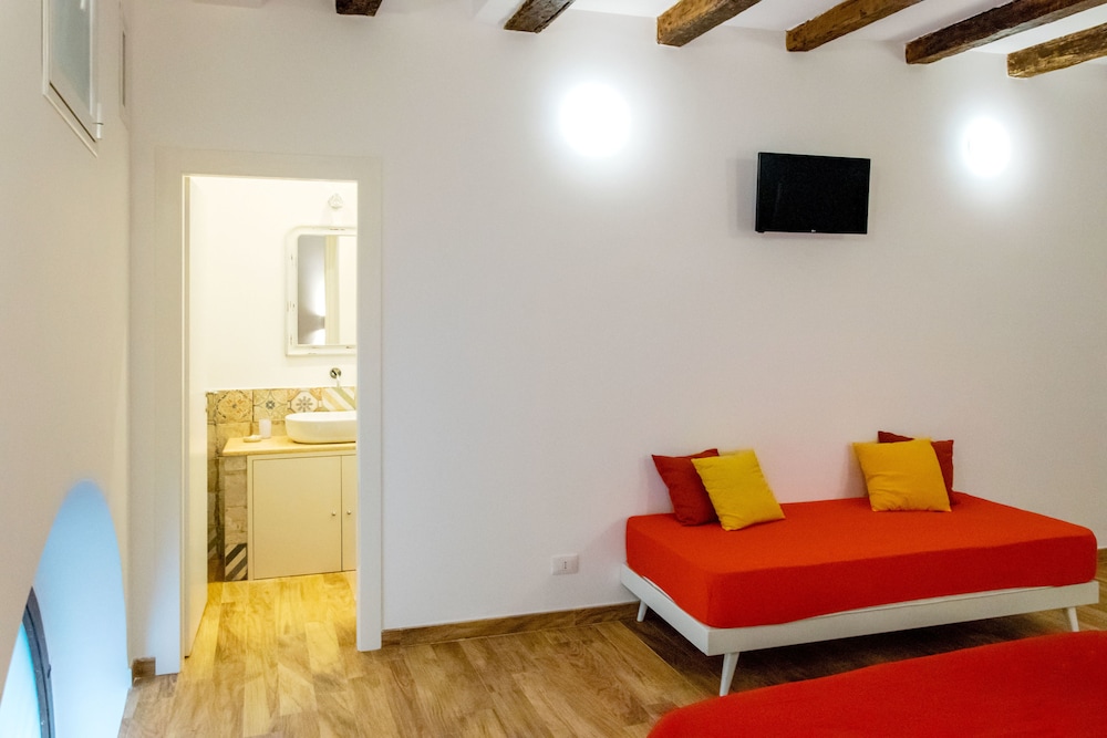 Elite Quadruple Room photo 3