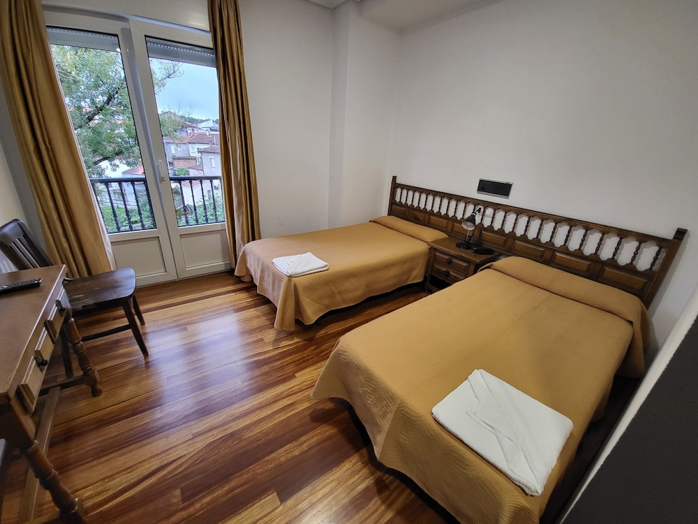 Habitación Individual, Vista al Parque