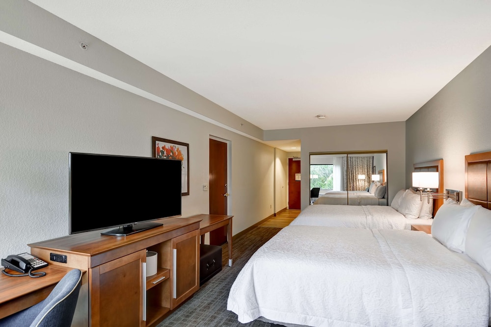 Room, 2 Queen Beds, Accessible (Roll-In Shower, Mobility/Hearing) - Photo 1