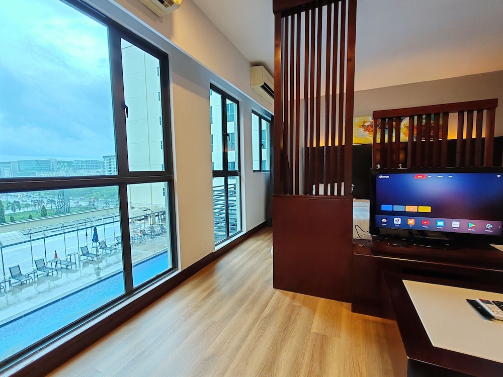 Executive Apartments (Sakura)
