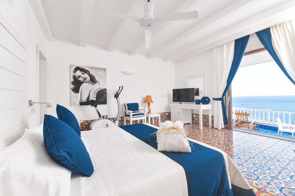Junior Room, Sea View photo 3