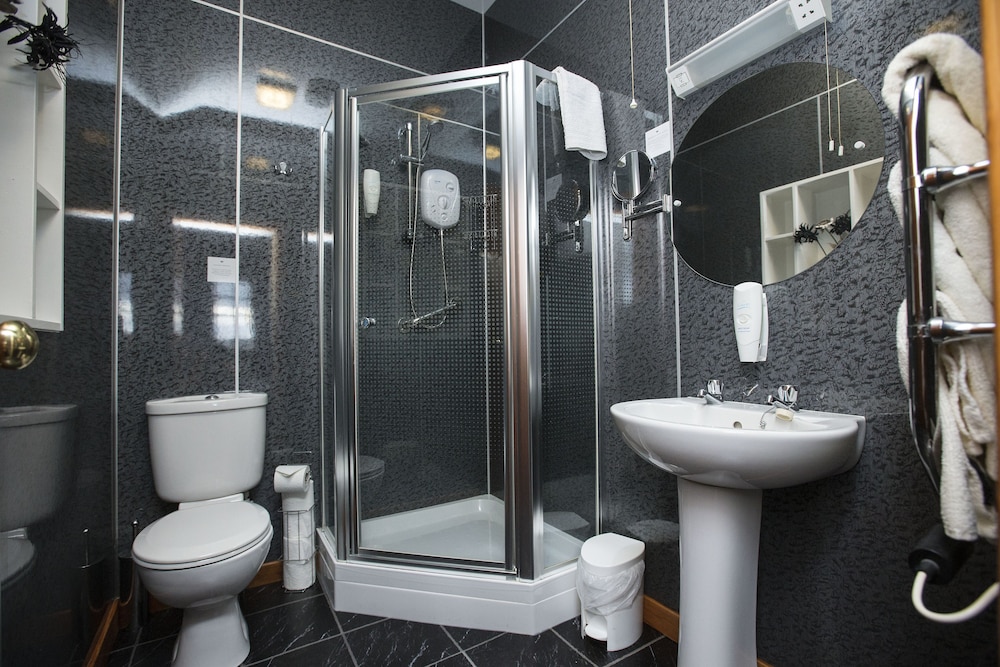 Superior Triple Room photo 2