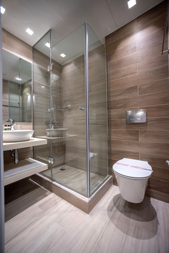 Double Room - Photo 8