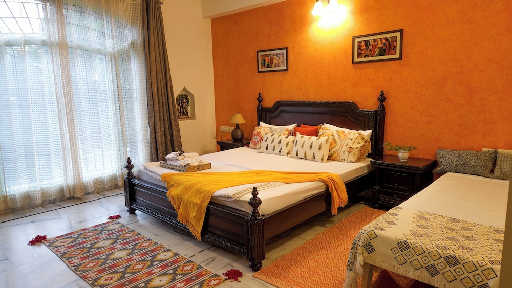 Royal Studio, 1 Bedroom, Kitchen, Corner photo 1