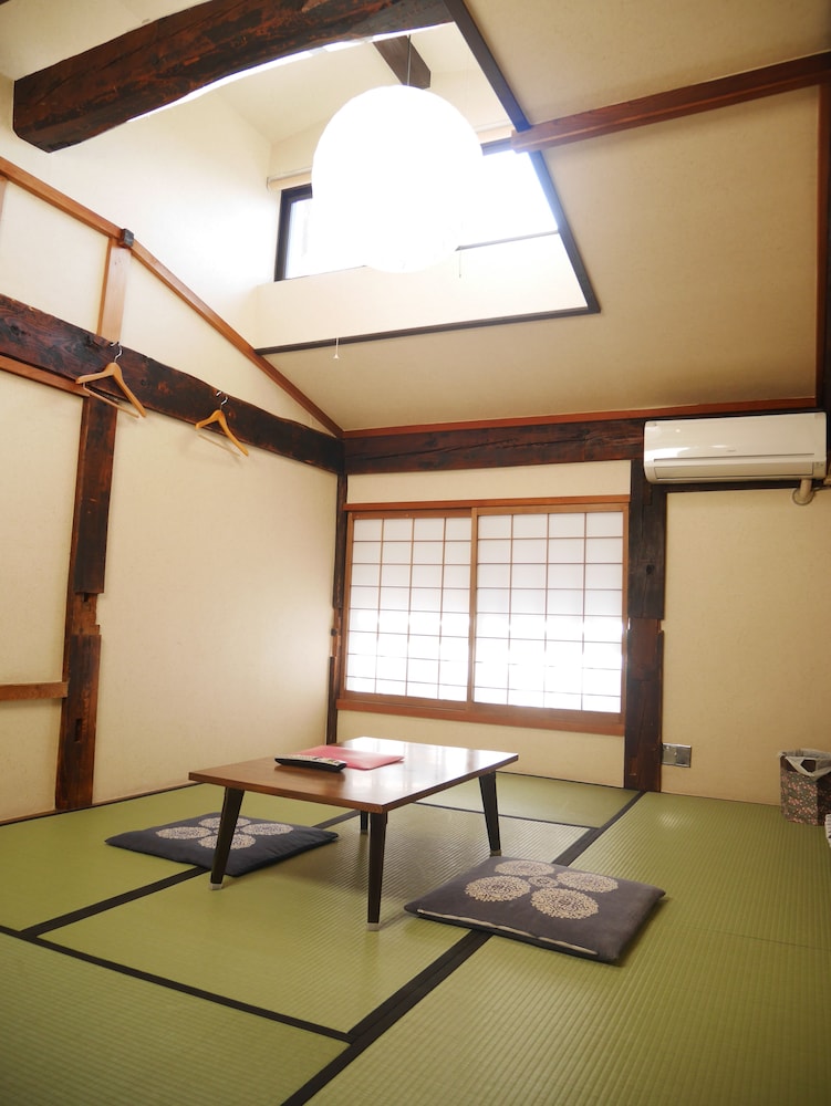 Japanese Style Room with Shared Bathroom