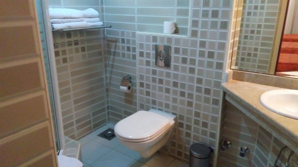 Deluxe Single Room, 1 Twin Bed, River View photo 2