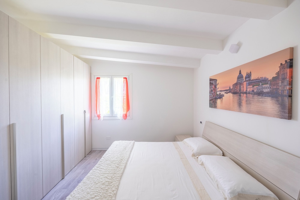 Deluxe Villa, Non Smoking, Garden View