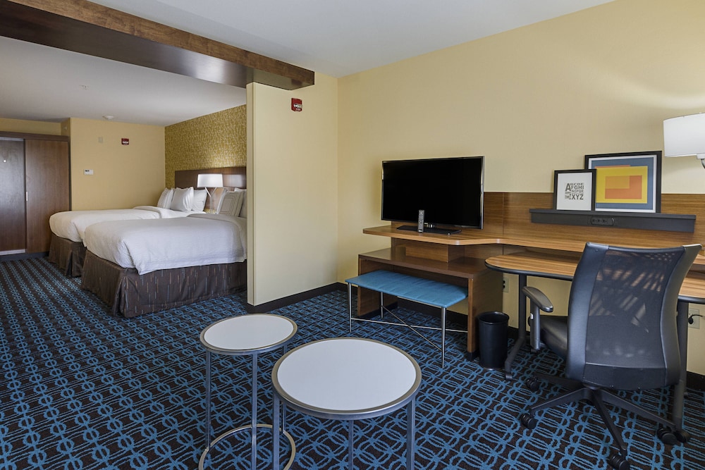 Suite, Multiple Beds