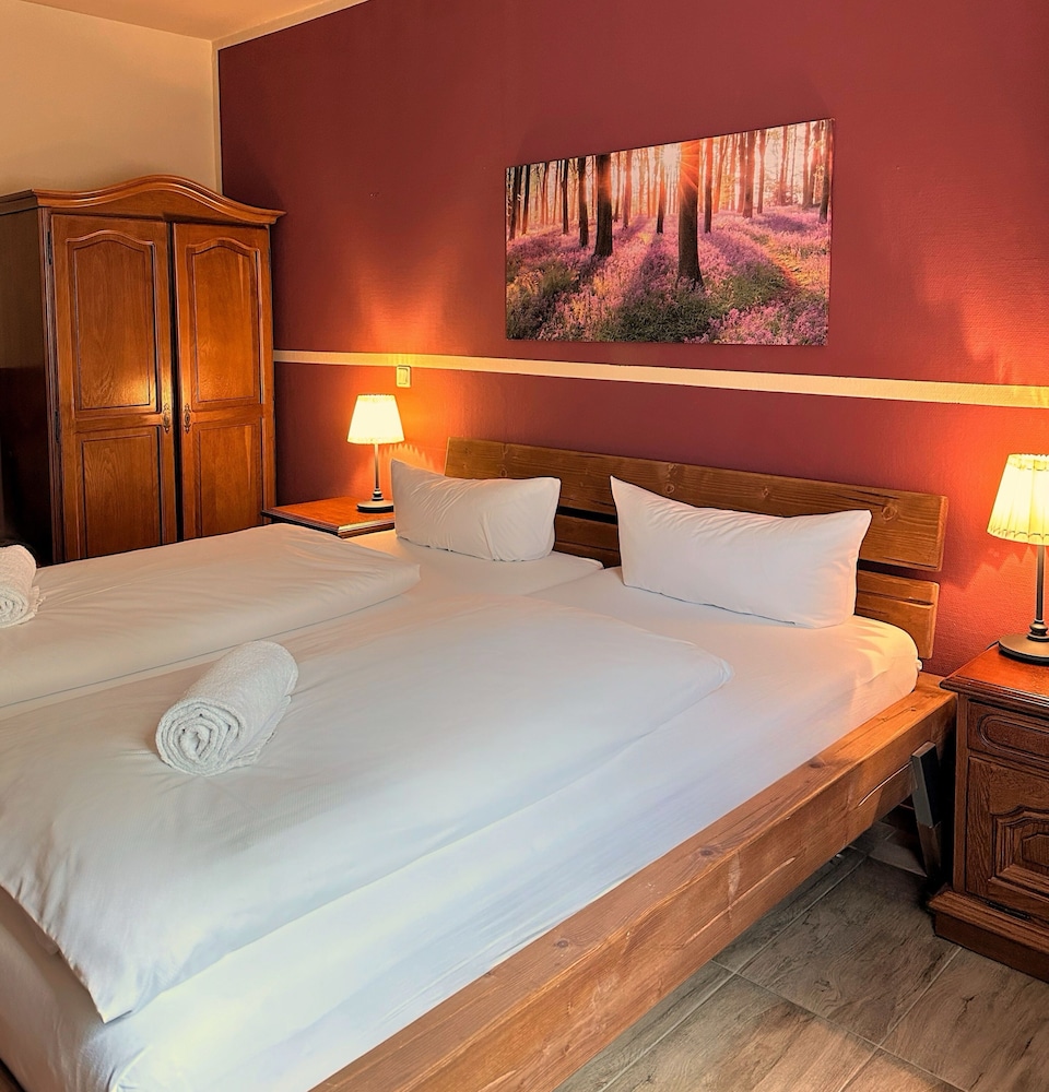 Economy Double Room