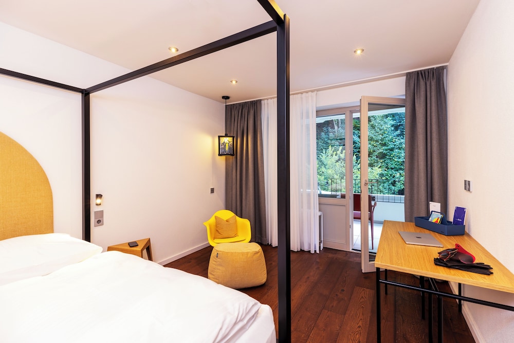 Deluxe Double Room, Balcony - Photo 18
