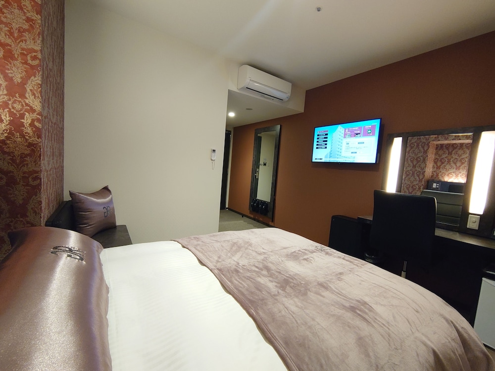 Premium Single Room, Non Smoking - Photo 7