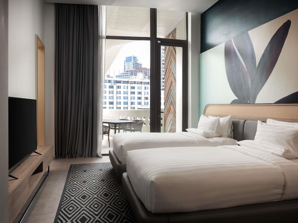 Superior Suite, Multiple Beds, City View - Photo 2