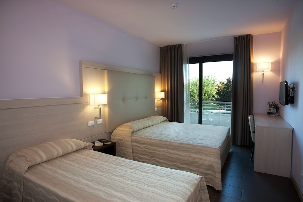 Design Triple Room photo 1
