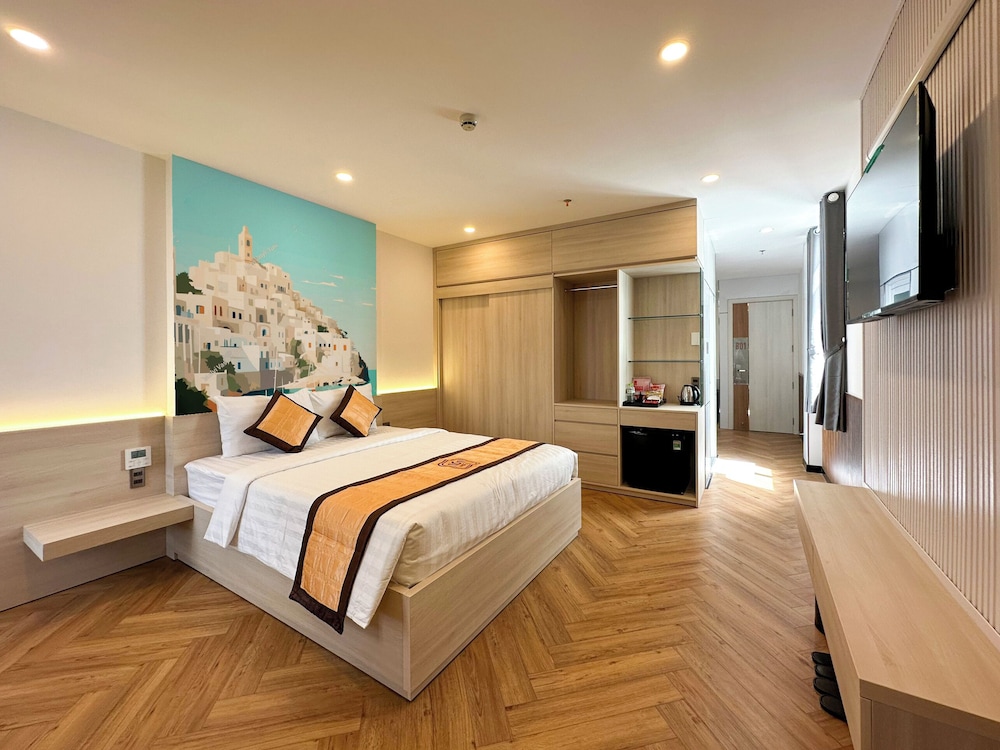 Deluxe Suite