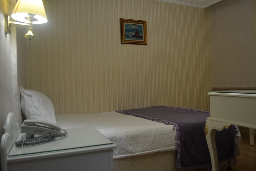 Economy Room photo 1