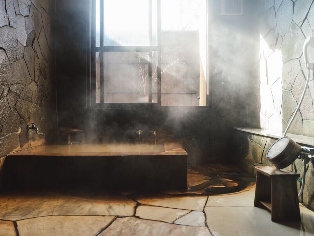 Japanese Style Room for 6 guests, Non Smoking, No Pets - Photo 7