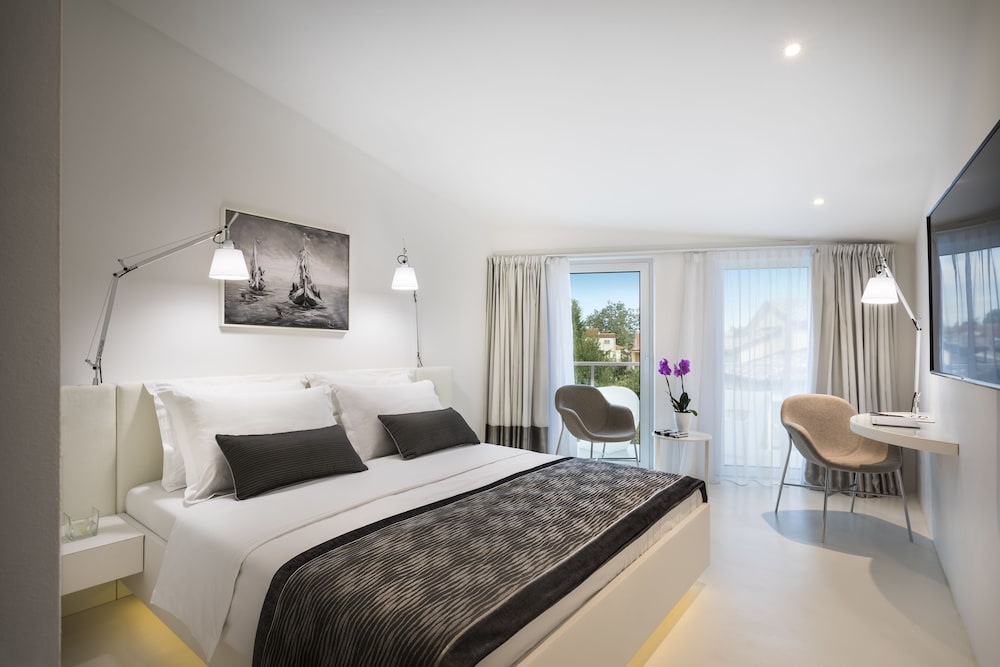 Superior Double Room, 1 Double Bed, Balcony, Park View photo 2