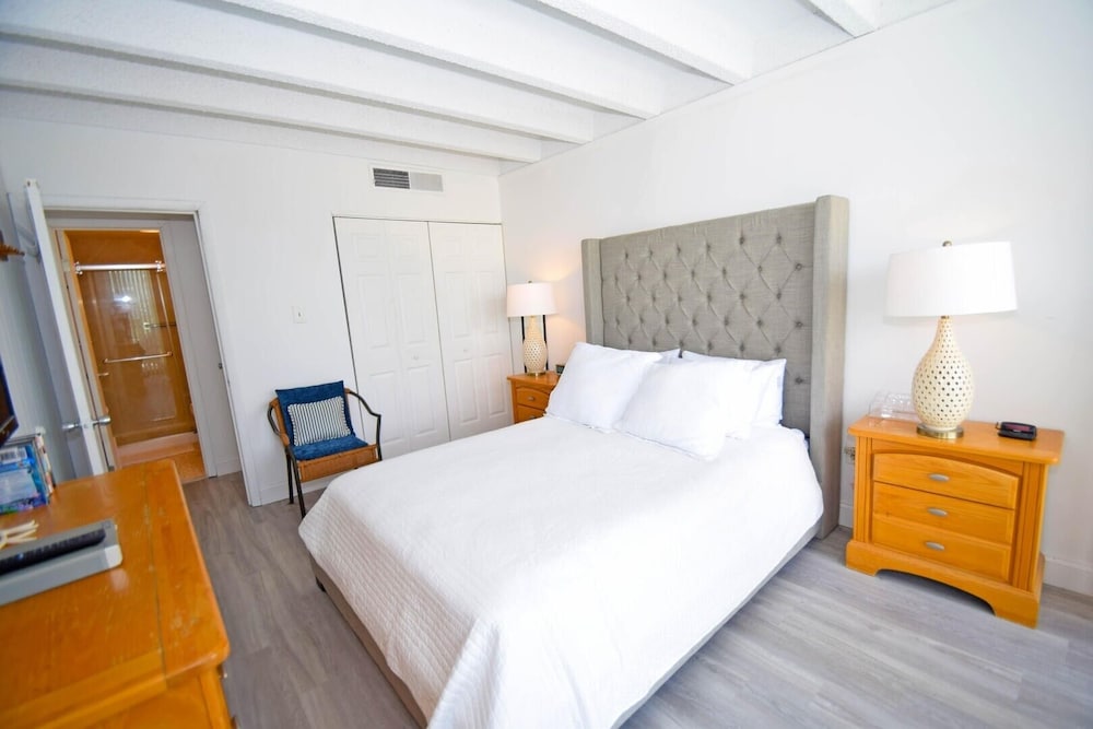 Condo, 1 Bedroom