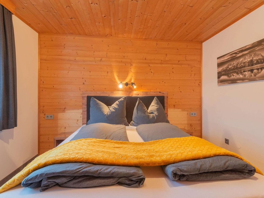 Classic Apartment, 2 Bedrooms