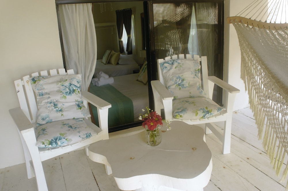 Royal Room, Terrace (2 King Beds) - Photo 21