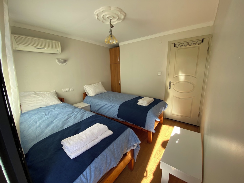 ECONOMY DOUBLE ROOM photo 1