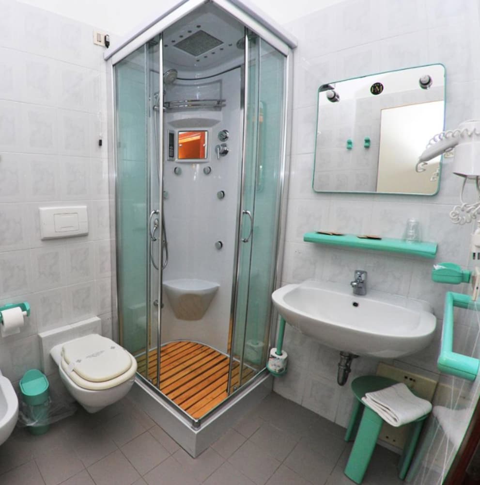 Junior Suite, 1 Double Bed, Terrace photo 3
