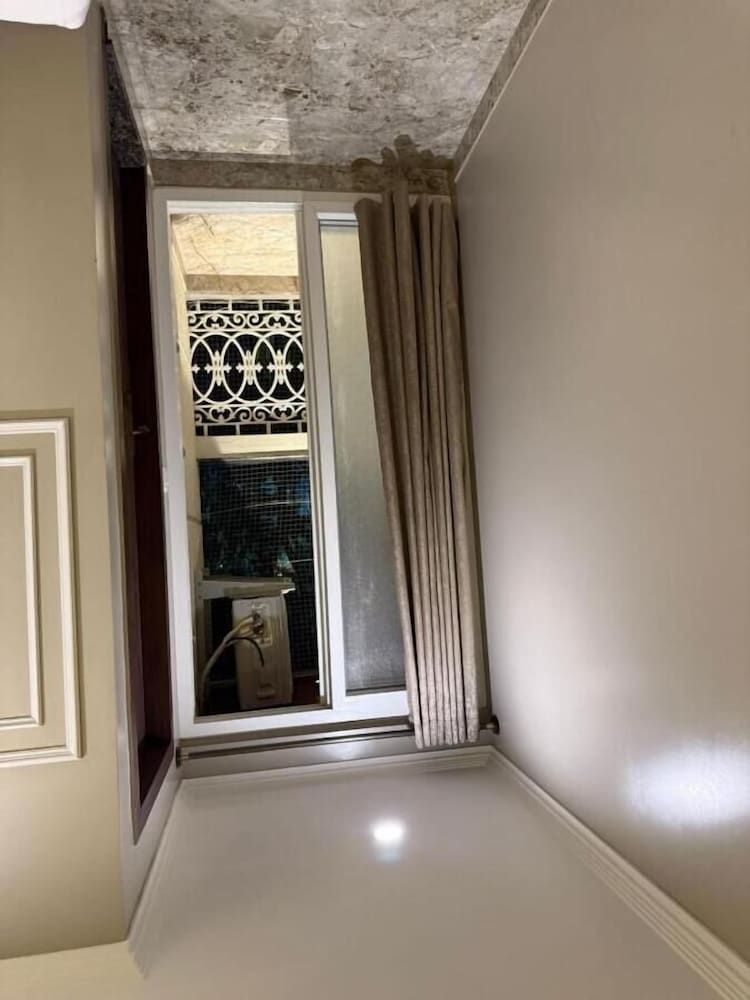 Superior Triple Room, Balcony