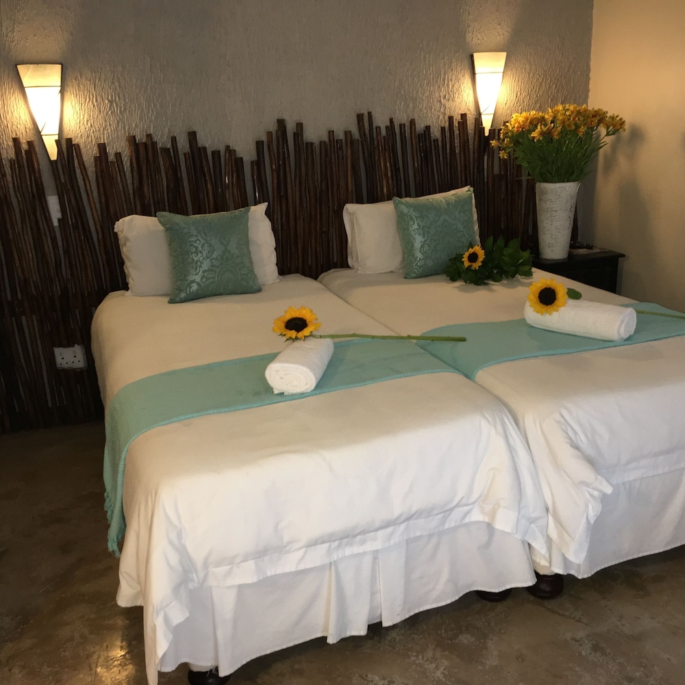 Standard Twin Room photo 1
