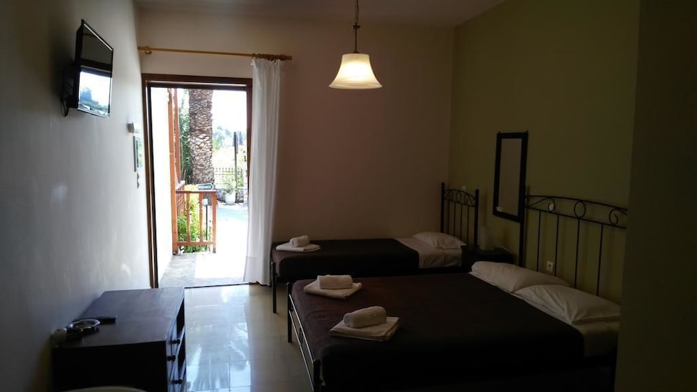 Studio, Balcony, Ground Floor
