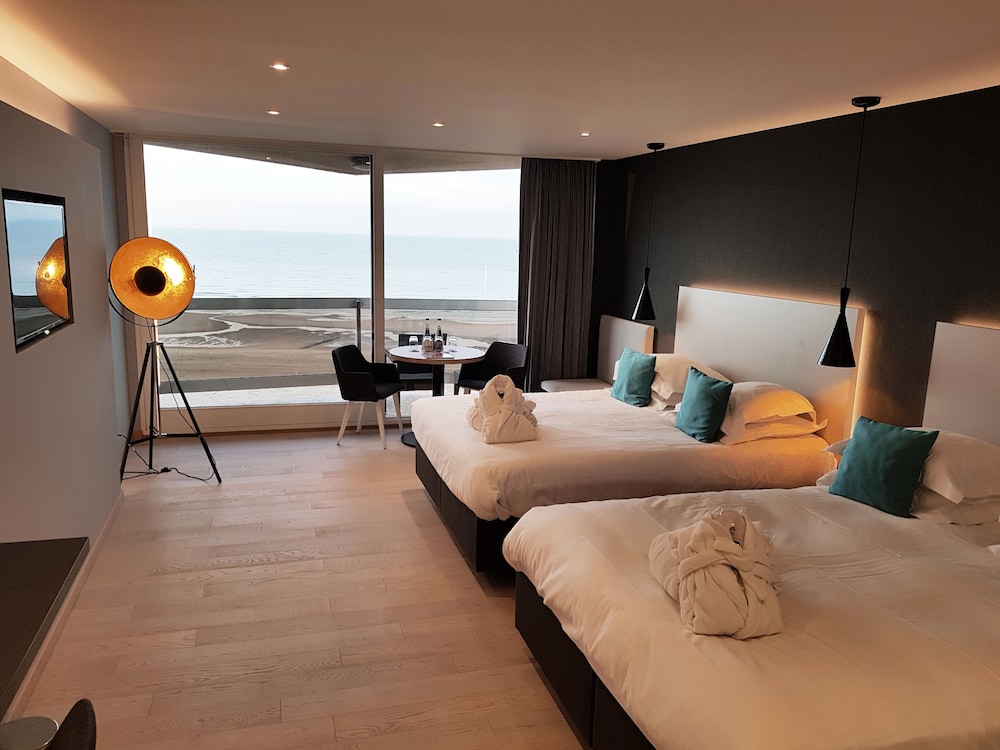 Superior Family Room, No Sea View - Photo 1