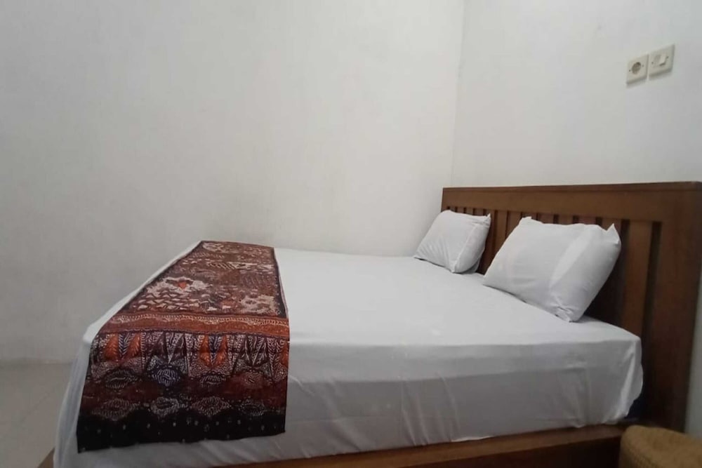 Standard Double Room photo 3