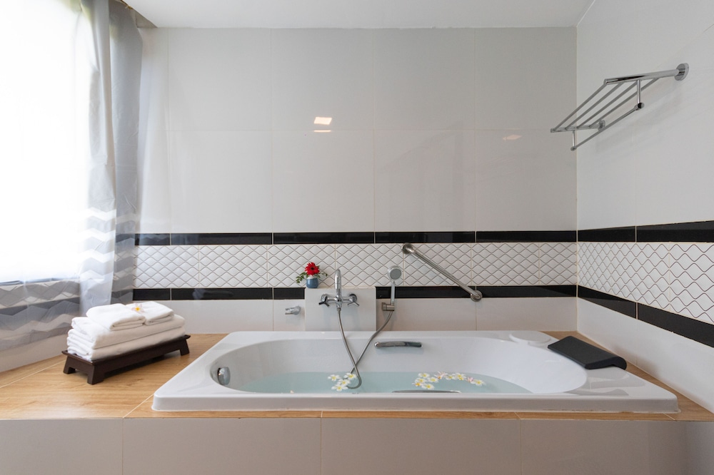 Grand Suite - Photo 13