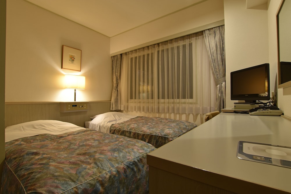 Twin Room, Smoking photo 2