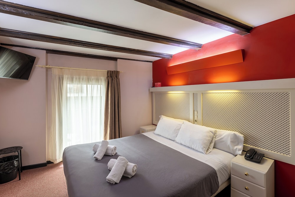Comfort Double Room, Balcony, Mountain View