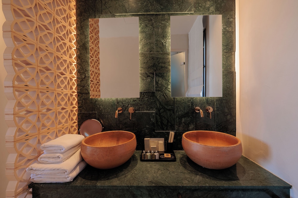 Superior Room, Private Pool - Photo 6
