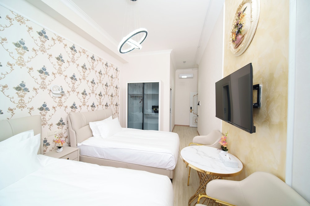 Standard Double or Twin Room, Balcony, City View