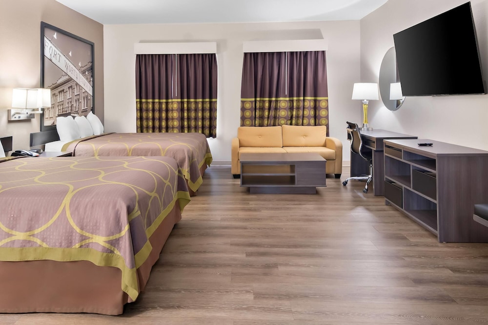 Suite, 2 Queen Beds, Refrigerator photo 2