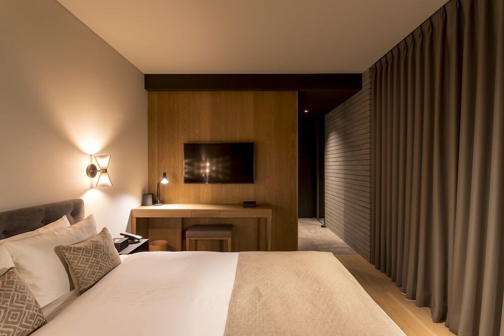 Standard Double Room - Photo 7