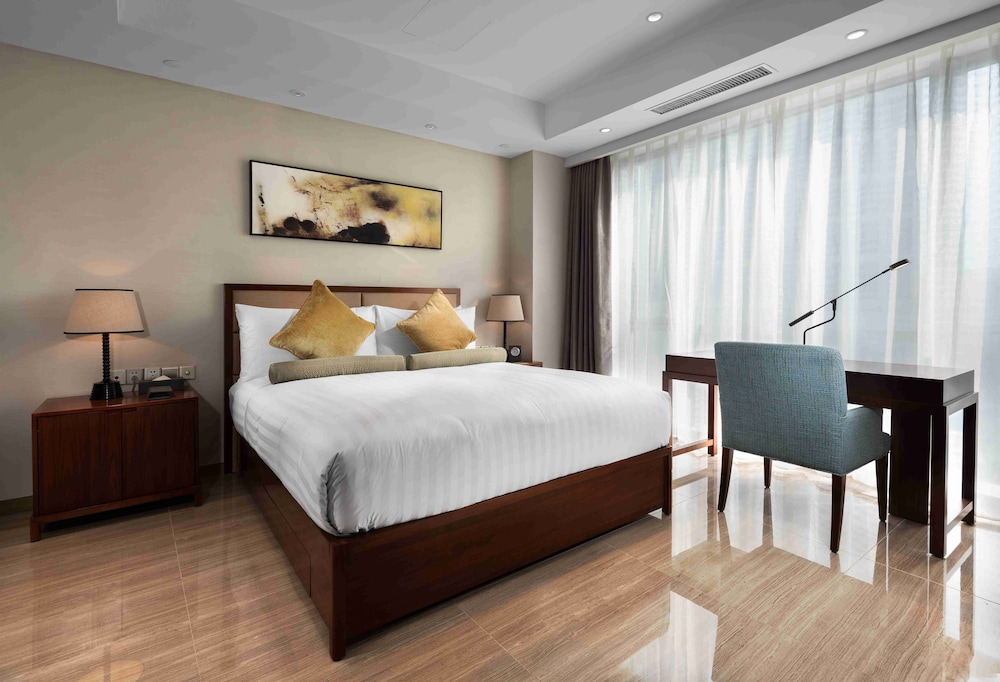 Basic Room, 1 King Bed photo 1