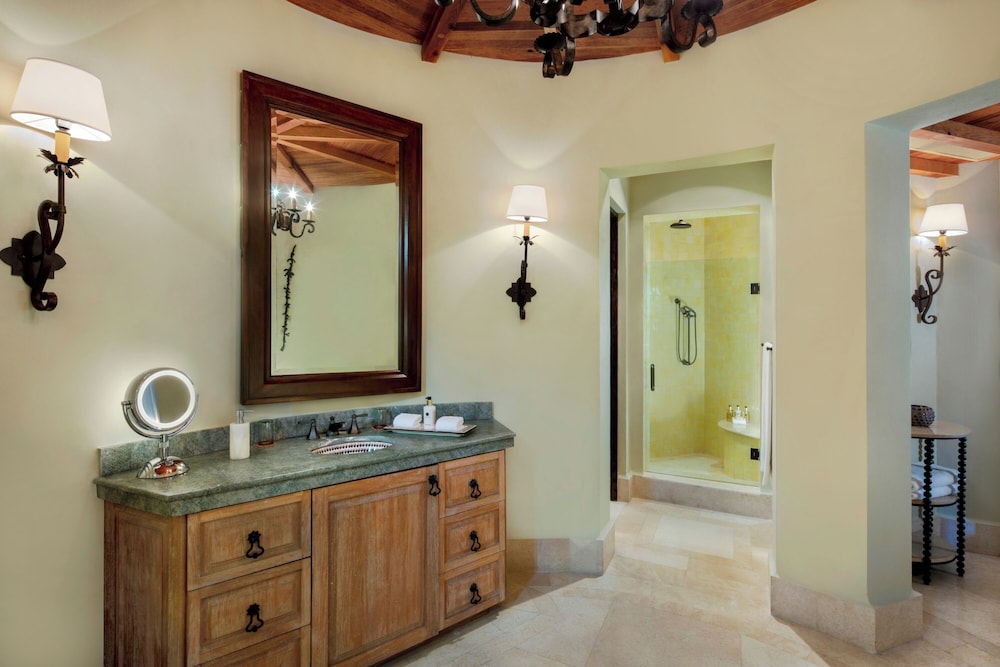 3 Bedroom Pedregal Private Home - Photo 6