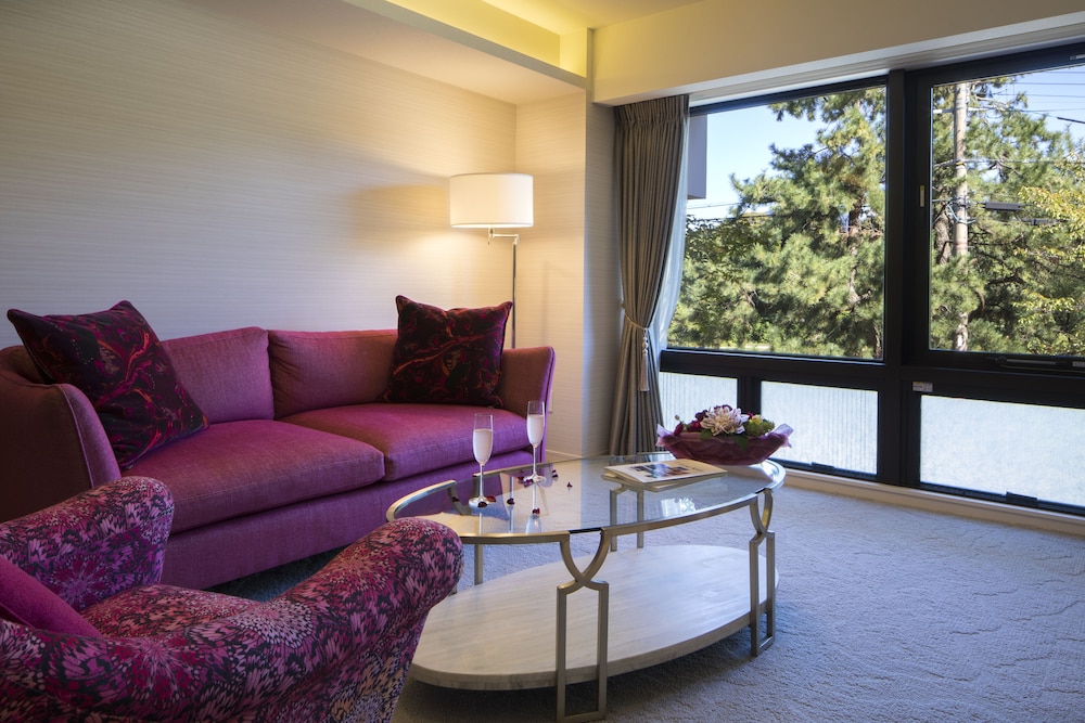 Moderate Twin Room A