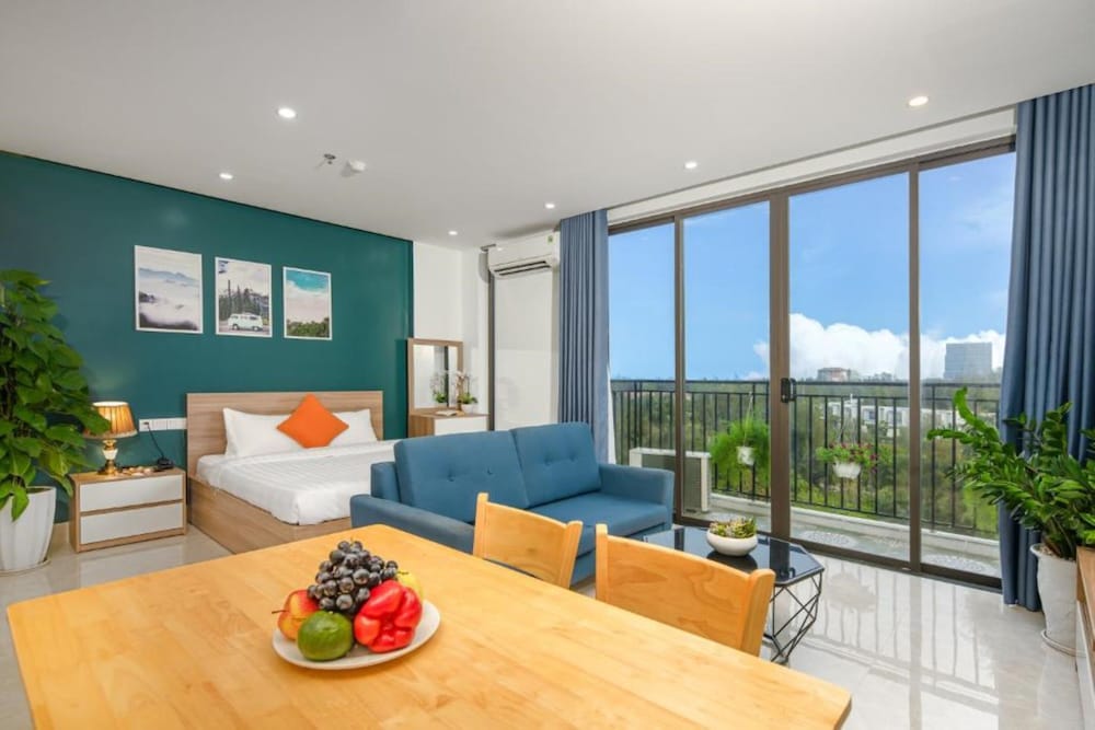 Superior Studio, Sea View